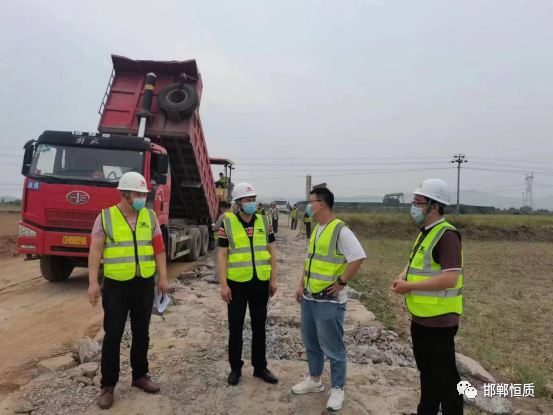 緊繃安全弦 | 恒質(zhì)集團對在建項目進(jìn)行安全、防疫檢查