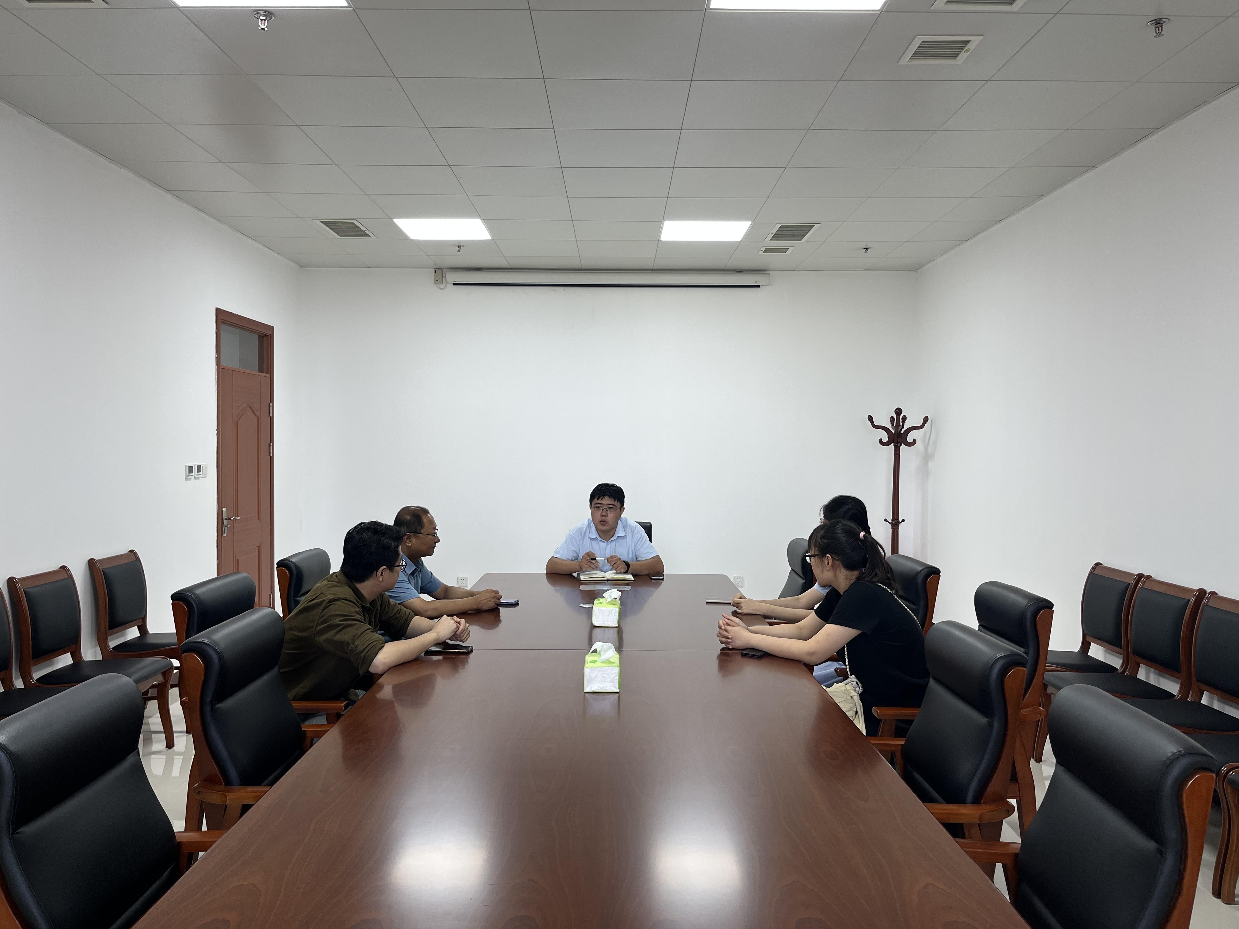 凝“新”聚力 攜手共進(jìn)｜鐵投公司召開(kāi)新員工入職培訓會(huì )