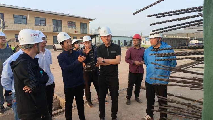 路通公司對在建工程進(jìn)行第一季度綜合檢查
